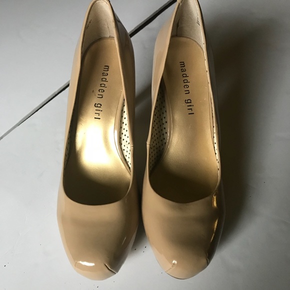 Nude Madden Girl Pumps 7 - Picture 2 of 6
